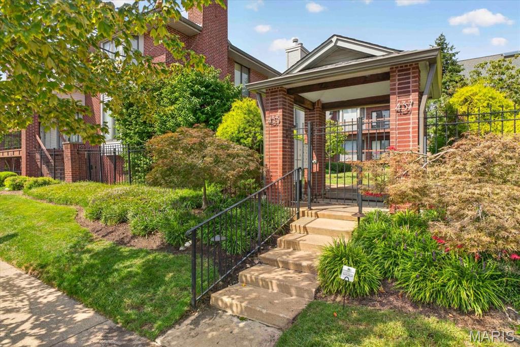 437 Clara Avenue, 18, St Louis City, MO, 63112